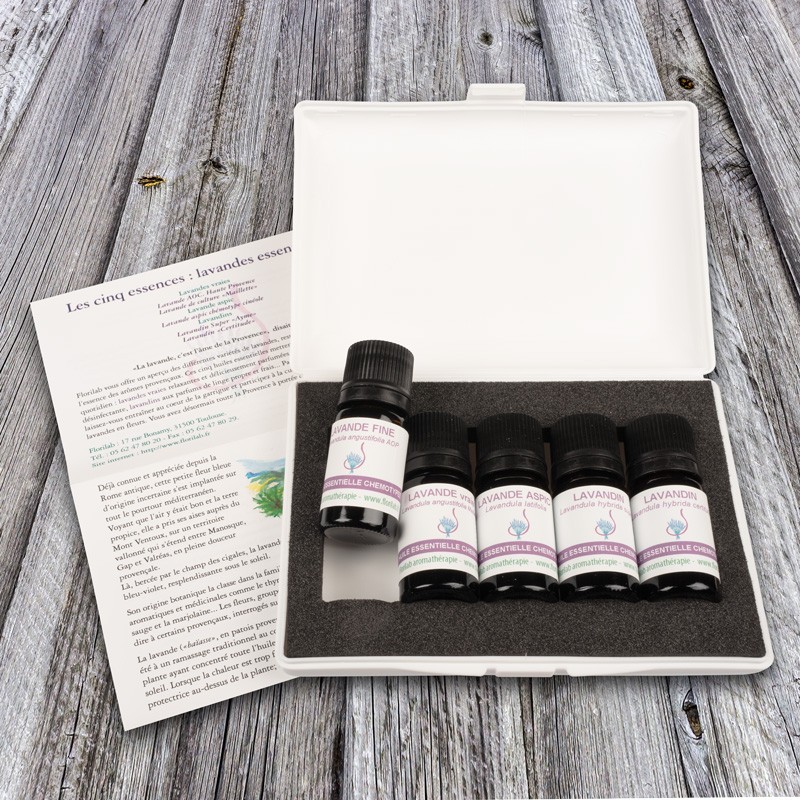 Coffret Lavandes essentielles ouvert Coffret Lavandes essentielles ouvert